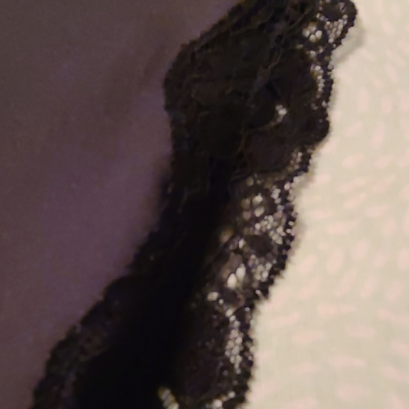 V-Neck Satin Georgette Top - Picture 7 of 7